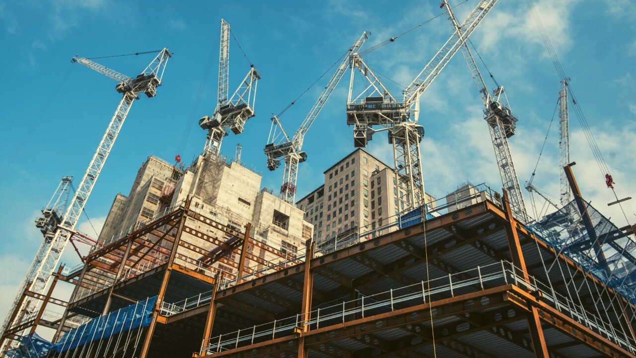 Managing Construction Complexity in Multi-Location Projects